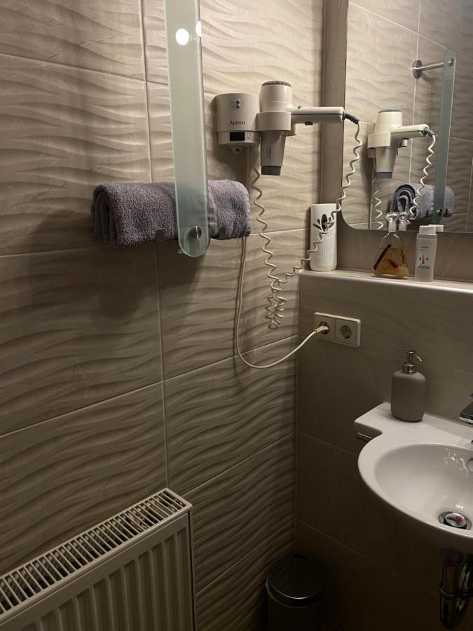 T24 - Ihr Appartement Mit Charakter Зинделфинген Екстериор снимка